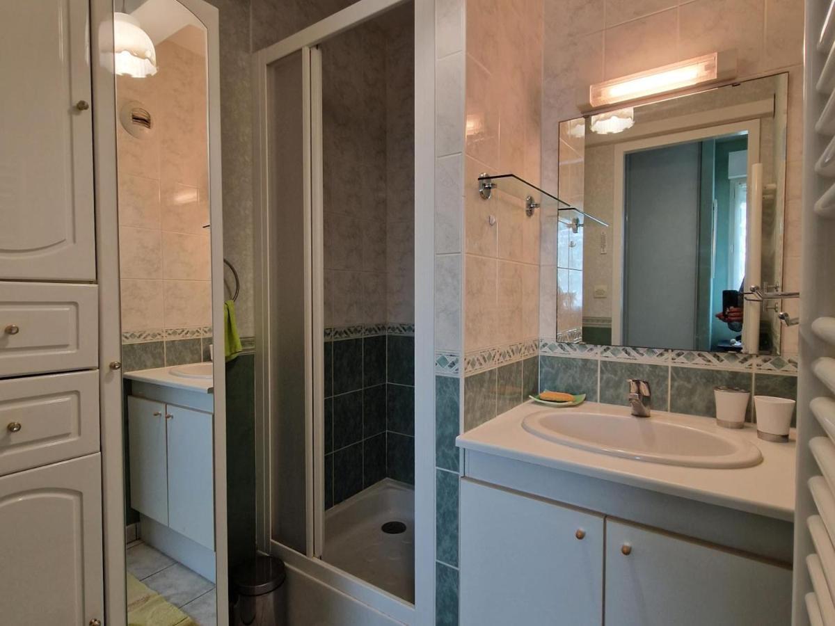 Chatelaillon-Plage Centre-Ville: Apt 4 Pers, Balcon, Parking, Piscine, Wifi - Fr-1-706-21 Extérieur photo